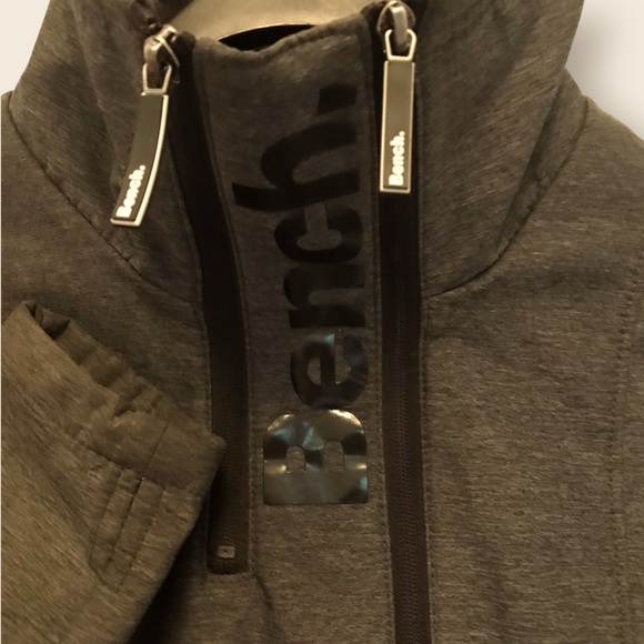 BENCH Jacket with Versatile Neckline and a Fitted/Tailored Mid Section - Picture 4 of 14